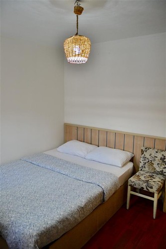 Standard Room (1 Person)