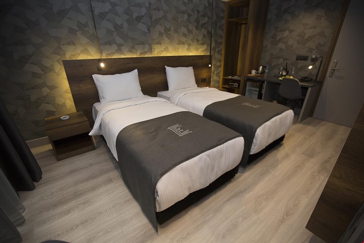 İki Ayrı Yataklı Oda