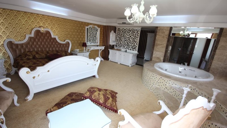 Sultan Suite Room