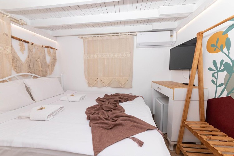 Standard Room, Garden View