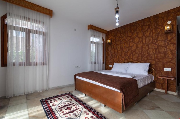 Standard Room (3 Person)