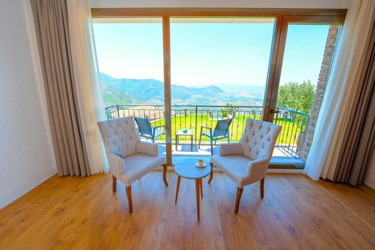 Deluxe Oda (Balkonlu)