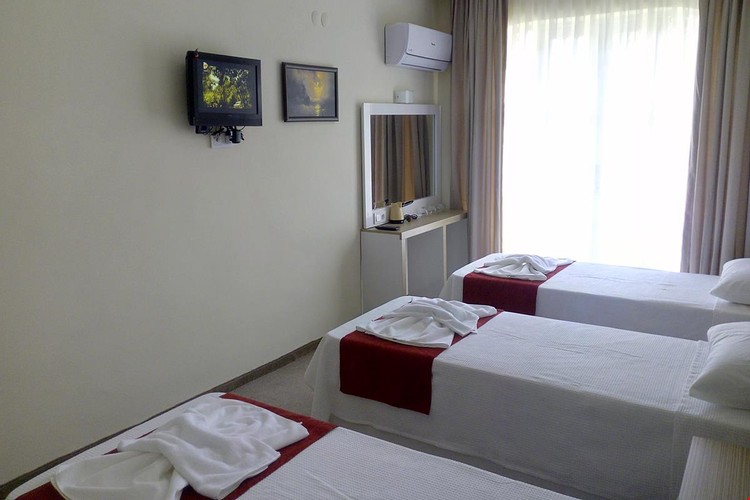 Standard Room (3 Person)