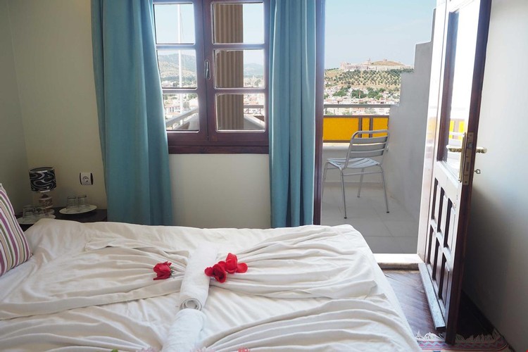 Economy Room, Castle View