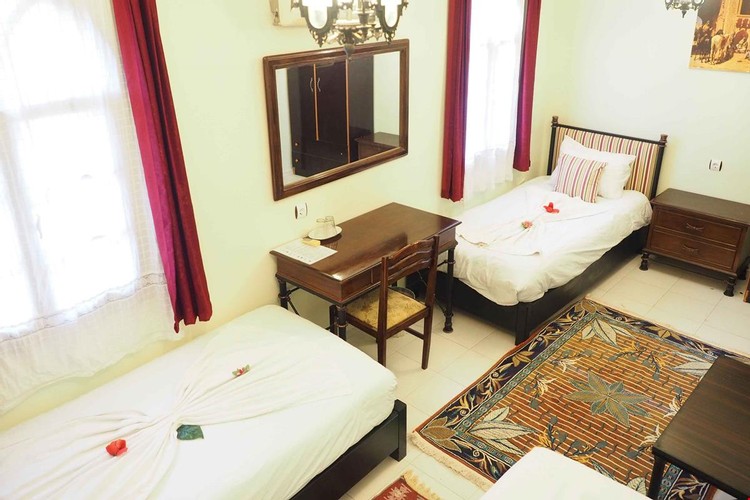 Standard Room (3 Person, Without Balcony)