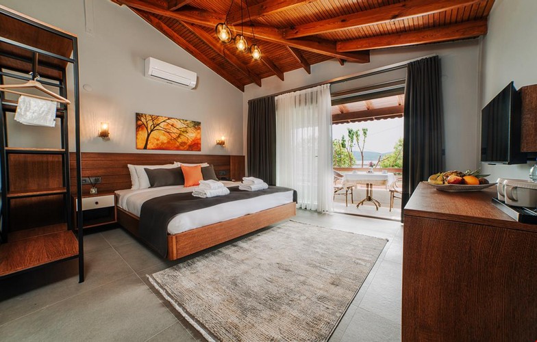 Superior Oda, Deniz Manzaralı (Balkonlu)