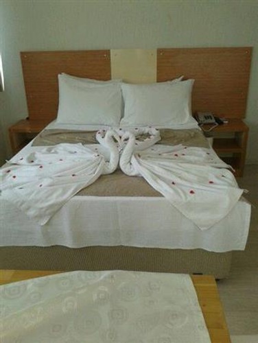 Standard Room (1 Person)