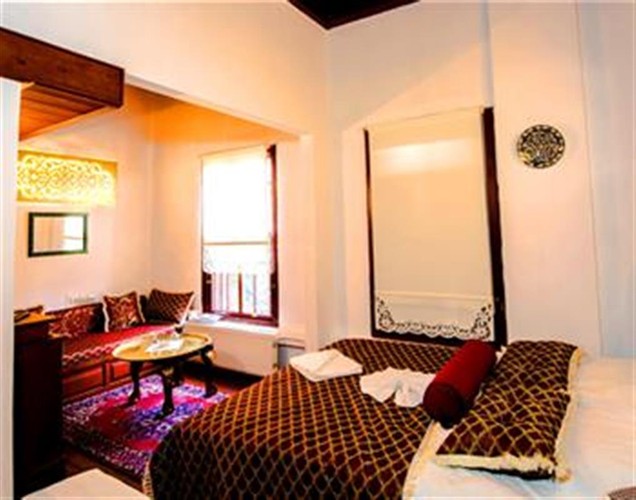 Standard Room (3 Person)