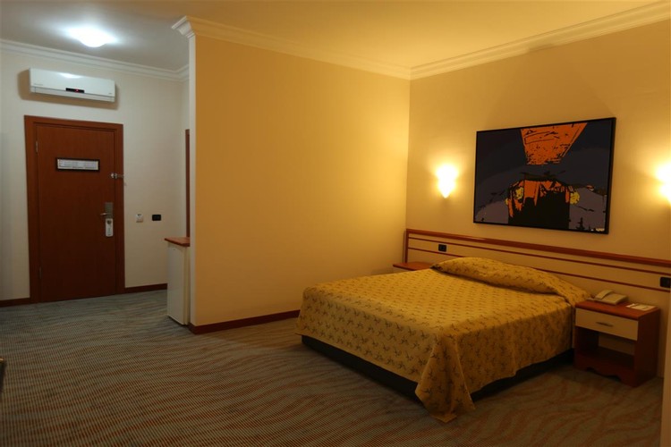 Standard Room, Garden View