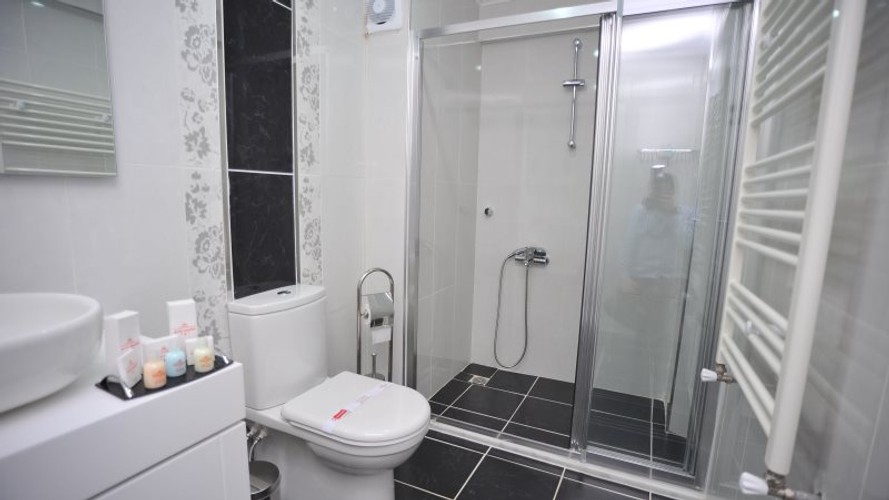 Standard Room (3 Person)