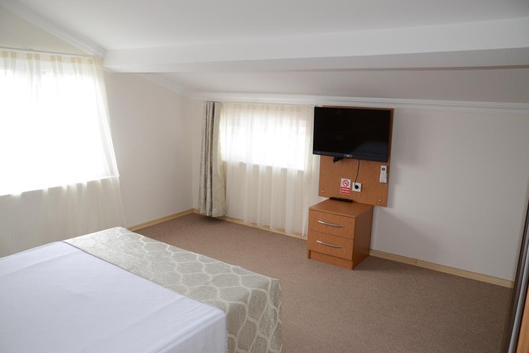 Suit Oda, Deniz Manzaralı