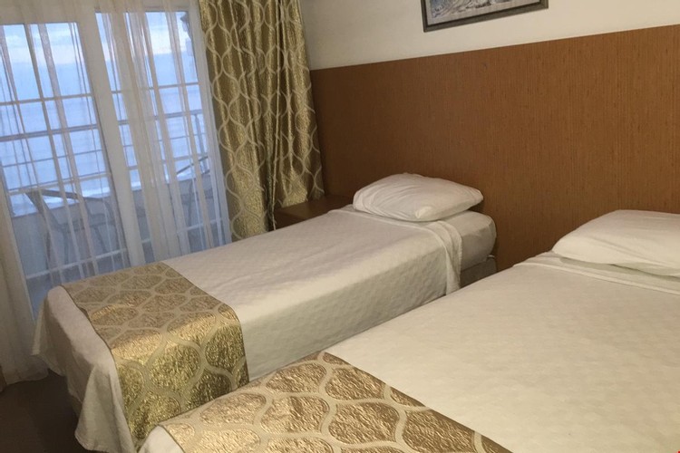 İki Ayrı Yataklı Oda