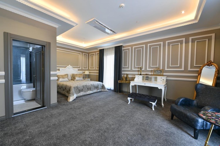 King Suit Balayı Odası