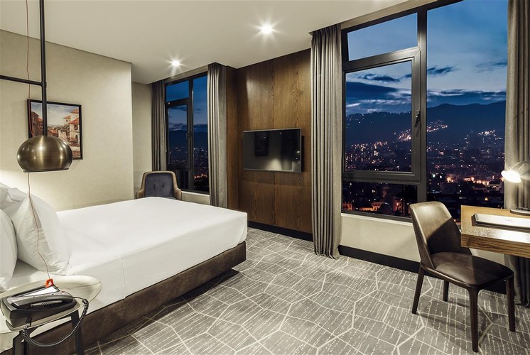 Superior Room, City View