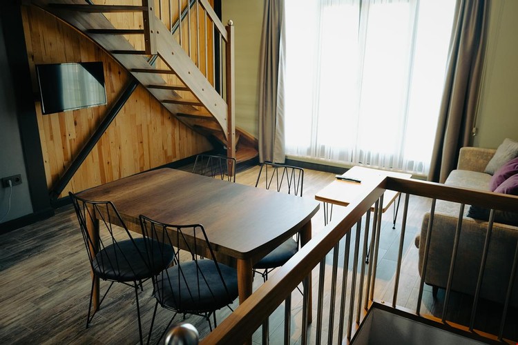 Loft Room (3 Person)