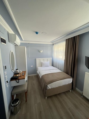 Standard Room (Balcony)