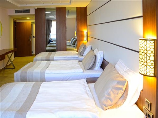 Standard Room (3 Person)