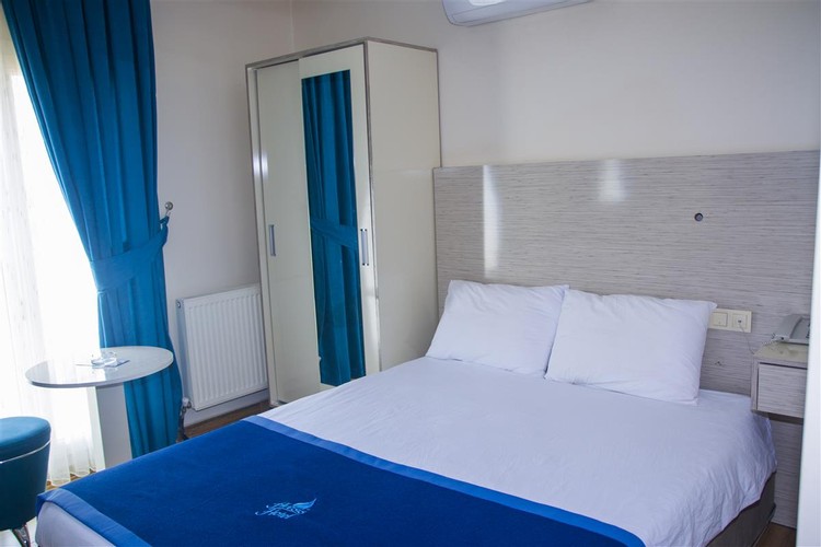 Opportunity Room (1 Person)