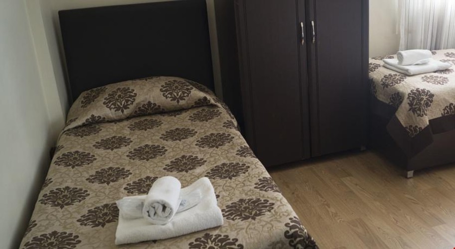 Standard Room (3 Person)