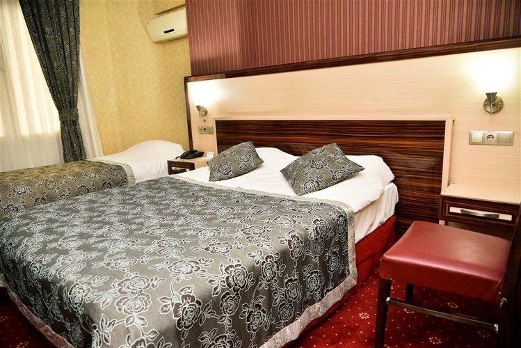 Standard Room (3 Person)