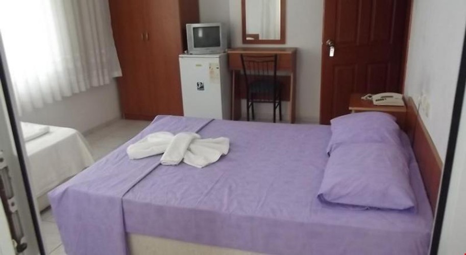 Standard Room (3 Person)