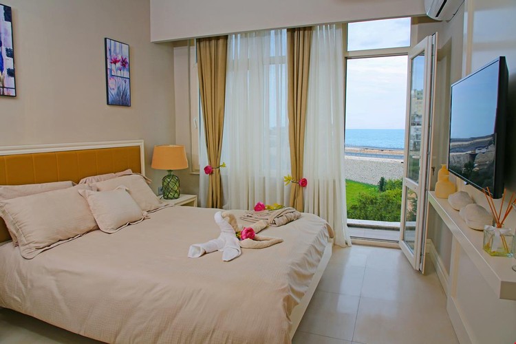 Junior Suite 1+1 Apartment Room