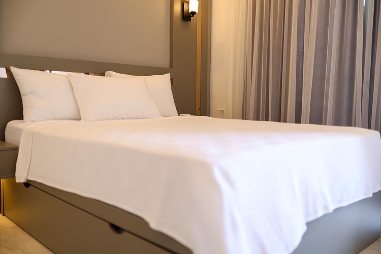 Aile Suit Odası, Kısmi Deniz Manzaralı