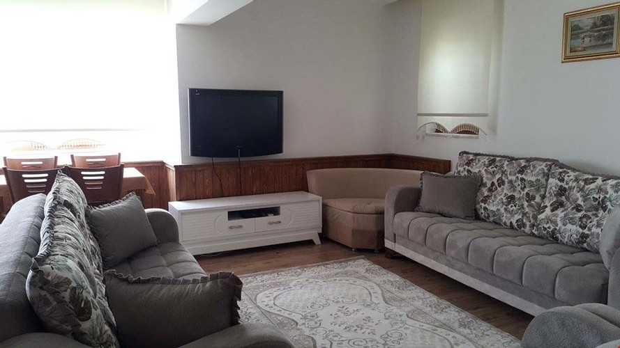 1+1, Bahçe Manzaralı