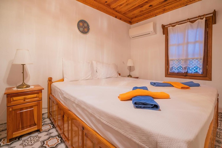 Standard Room (3 Person)