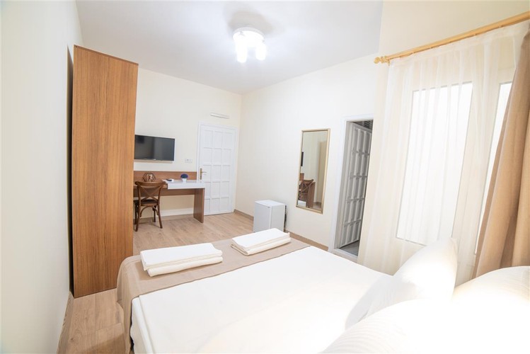 Economy Room (Has No Window)