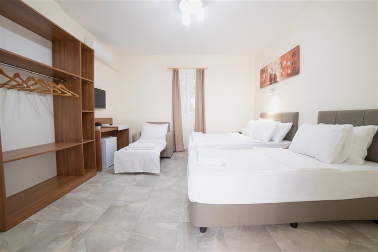 Family Terrace Room (Terrace)