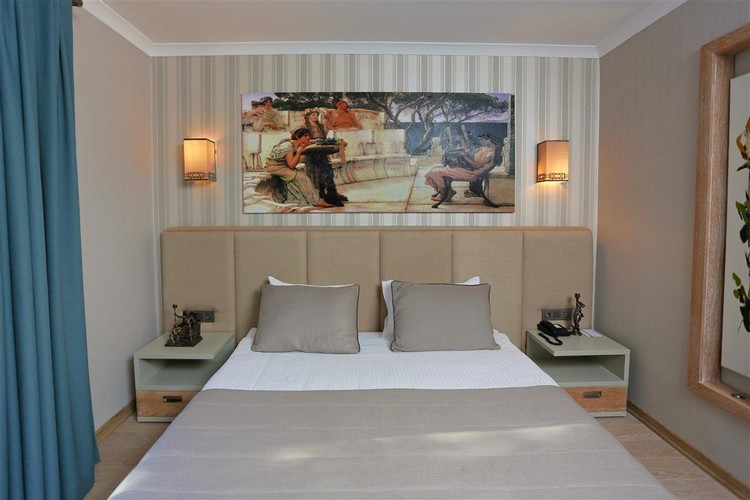 Bahçeli Oda, Bahçe Manzaralı