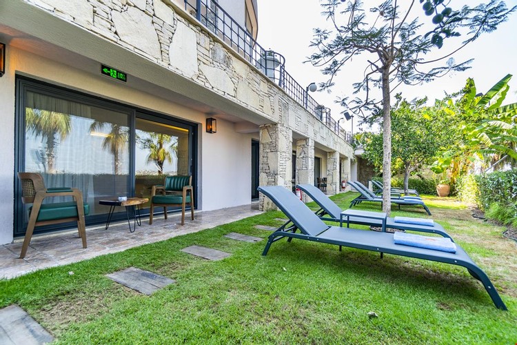 Deluxe Oda, Bahçe Manzaralı