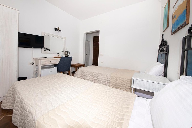 İki Ayrı Yataklı Oda