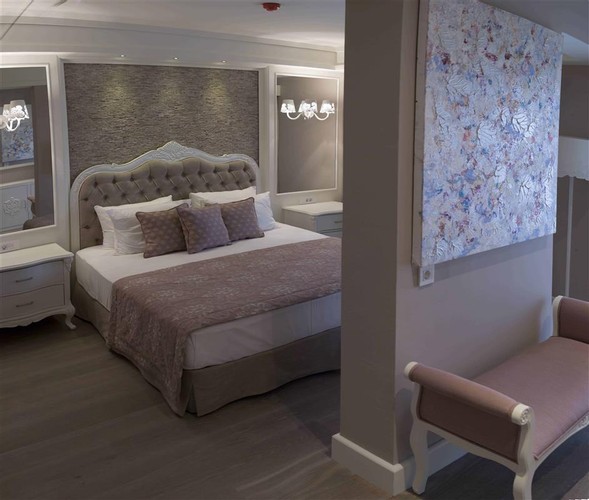 Deluxe Teras Oda (Teraslı)