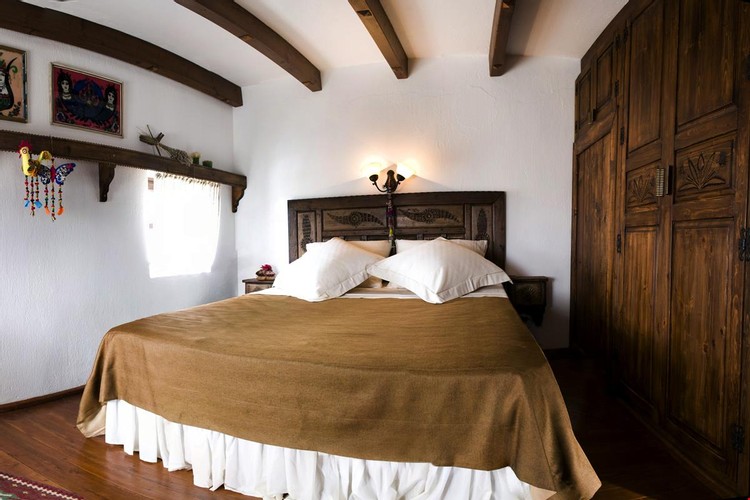 Taş Ev, Havuz Manzaralı (Jakuzi)