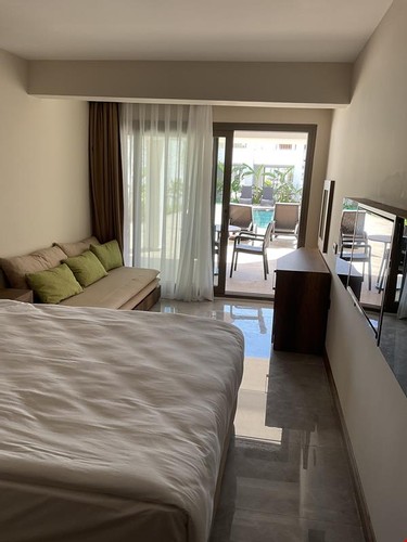 Standart Oda, Havuz Manzaralı