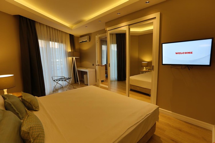 Suit Oda, Deniz Manzaralı