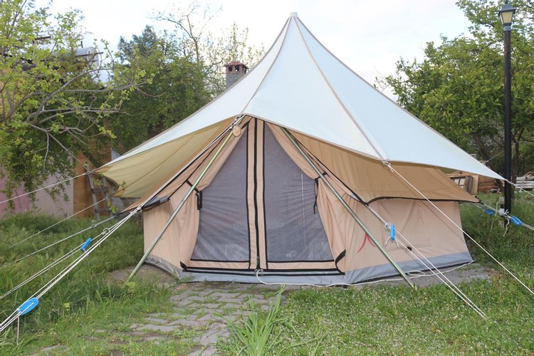 Basic Tent Room