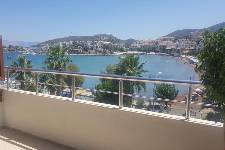 Deniz Manzaralı Oda - Beş Kişilik