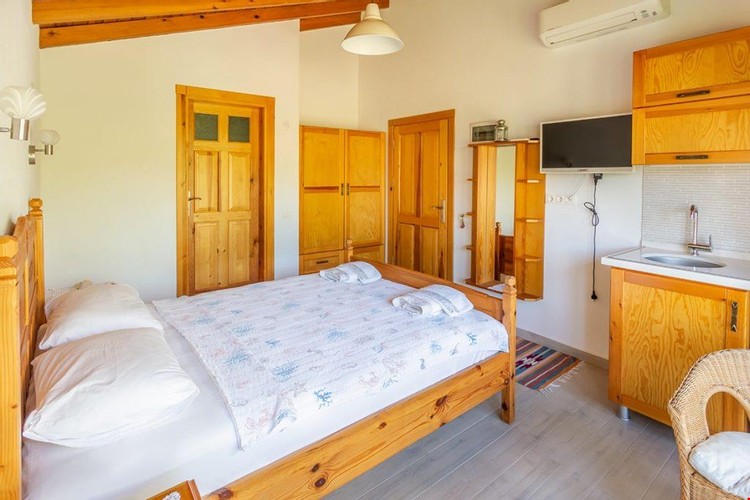 Standart Oda, Bahçe Manzaralı