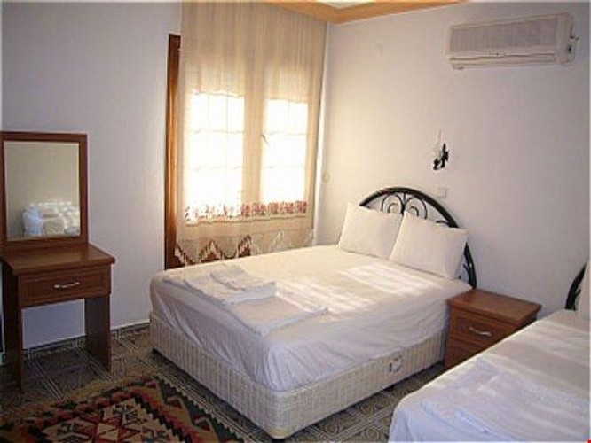 Standard Room (3 Person)