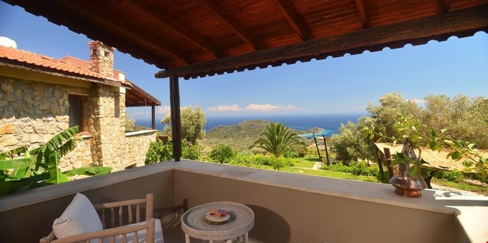 Aile Suit 2+1 Daire Odası