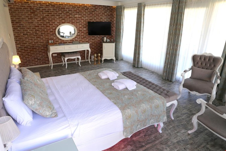 Exclusive Suite Room, Garden View