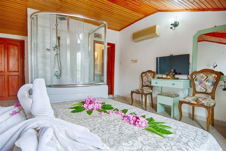 Balayı Odası (Jakuzi)