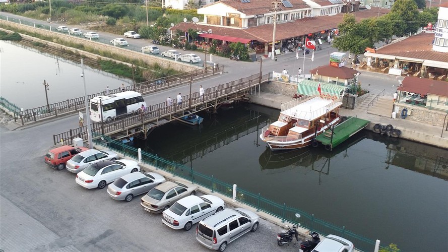 Standart Oda, Dağ Manzaralı (4 Kişilik, Balkonlu)