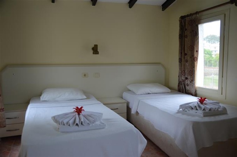 Iki Ayrı Yataklı Oda (Balkonlu)