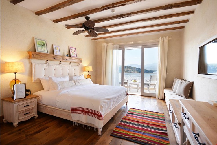 Superior Oda, Deniz Manzaralı