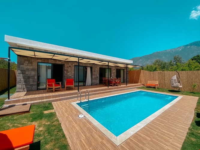 Family Villa 2+1 Apartment Room, Pool View