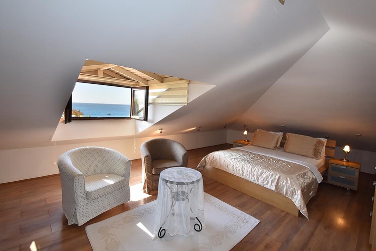 Teras Katı, Deniz Manzaralı